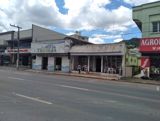 TERRENO COM 2 SALAS COMERCIAIS