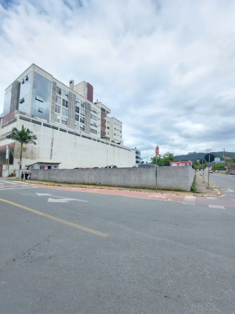 TERRENO URBANO - Foto 1