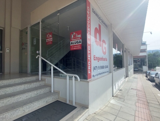 SALA COMERCIAL