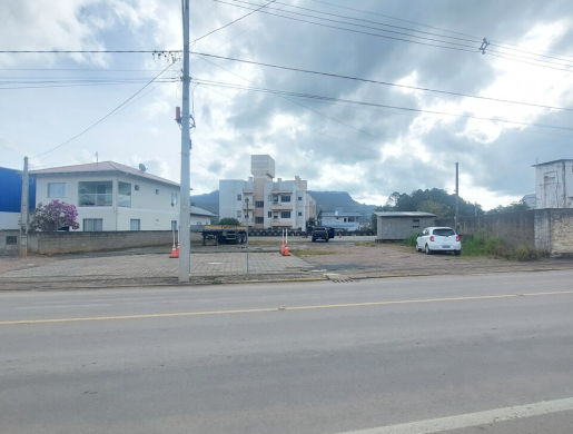 TERRENO URBANO